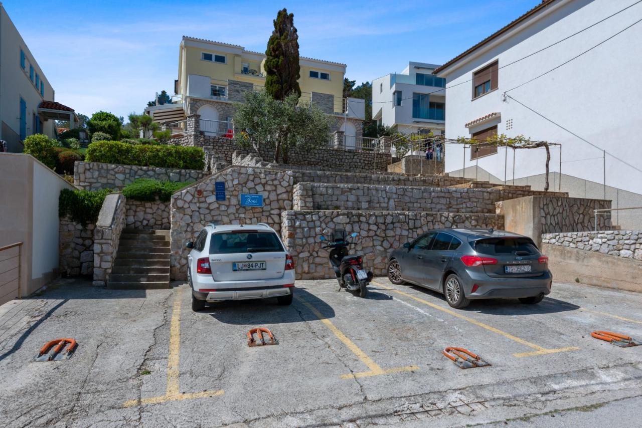 Apartments Joni Cikat Mali Losinj Ngoại thất bức ảnh
