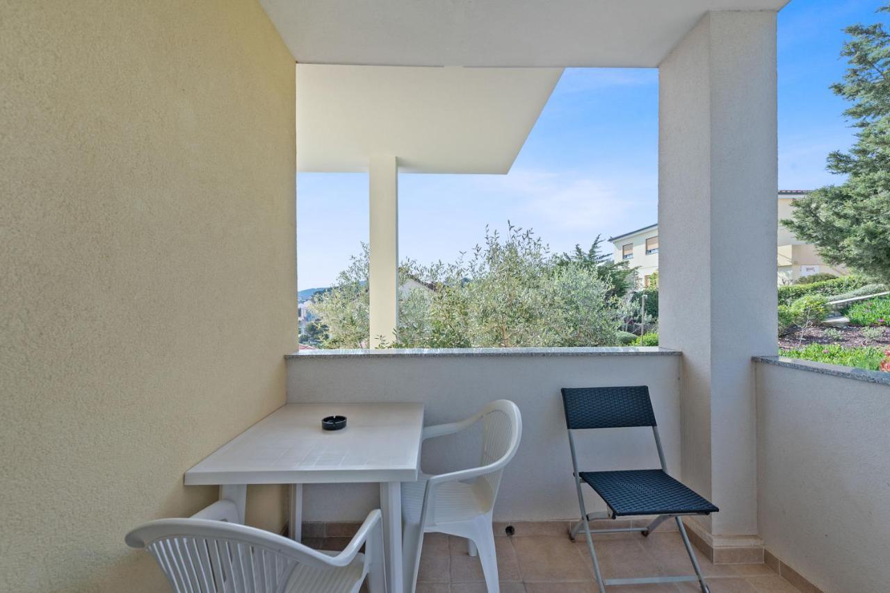 Apartments Joni Cikat Mali Losinj Ngoại thất bức ảnh