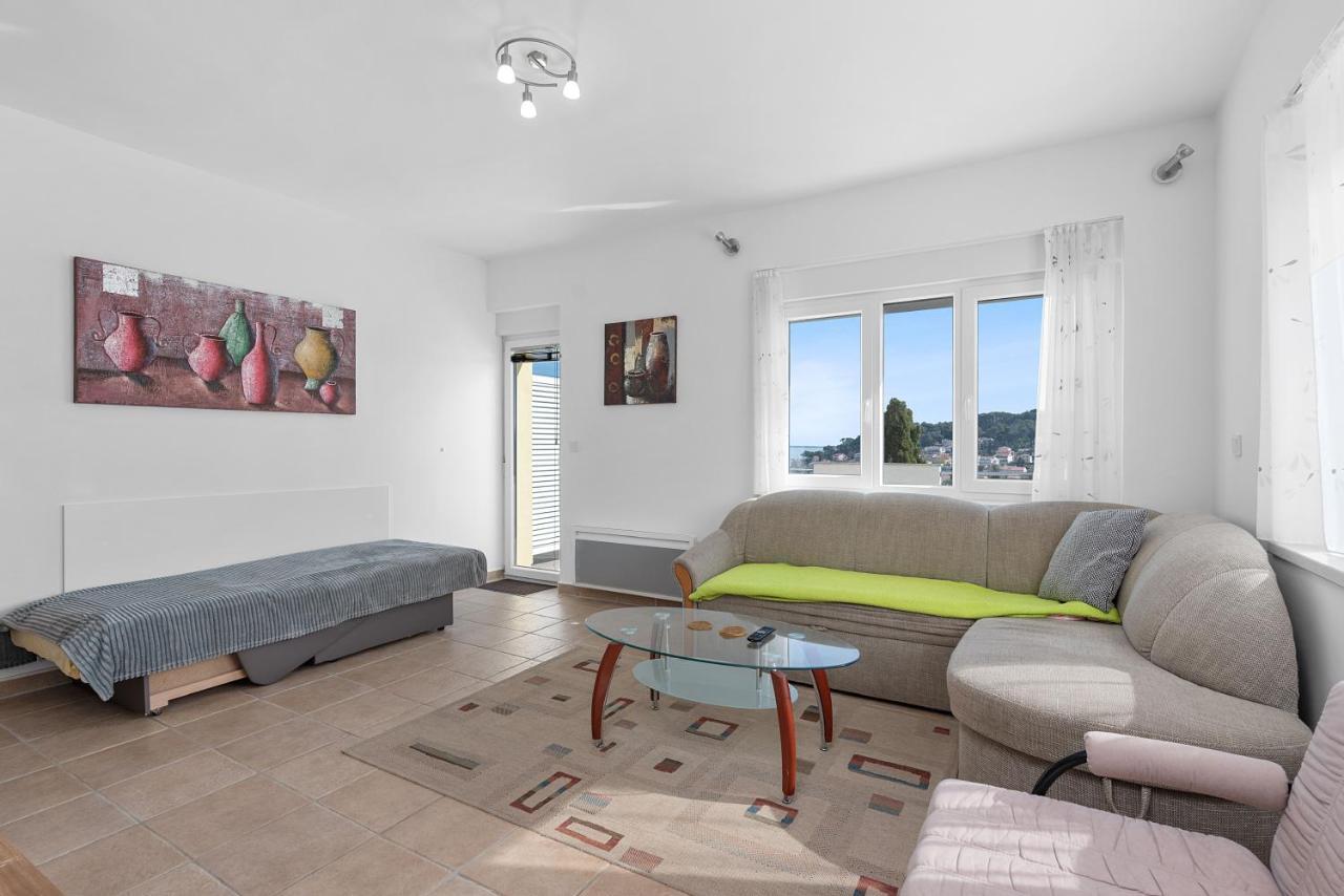 Apartments Joni Cikat Mali Losinj Ngoại thất bức ảnh